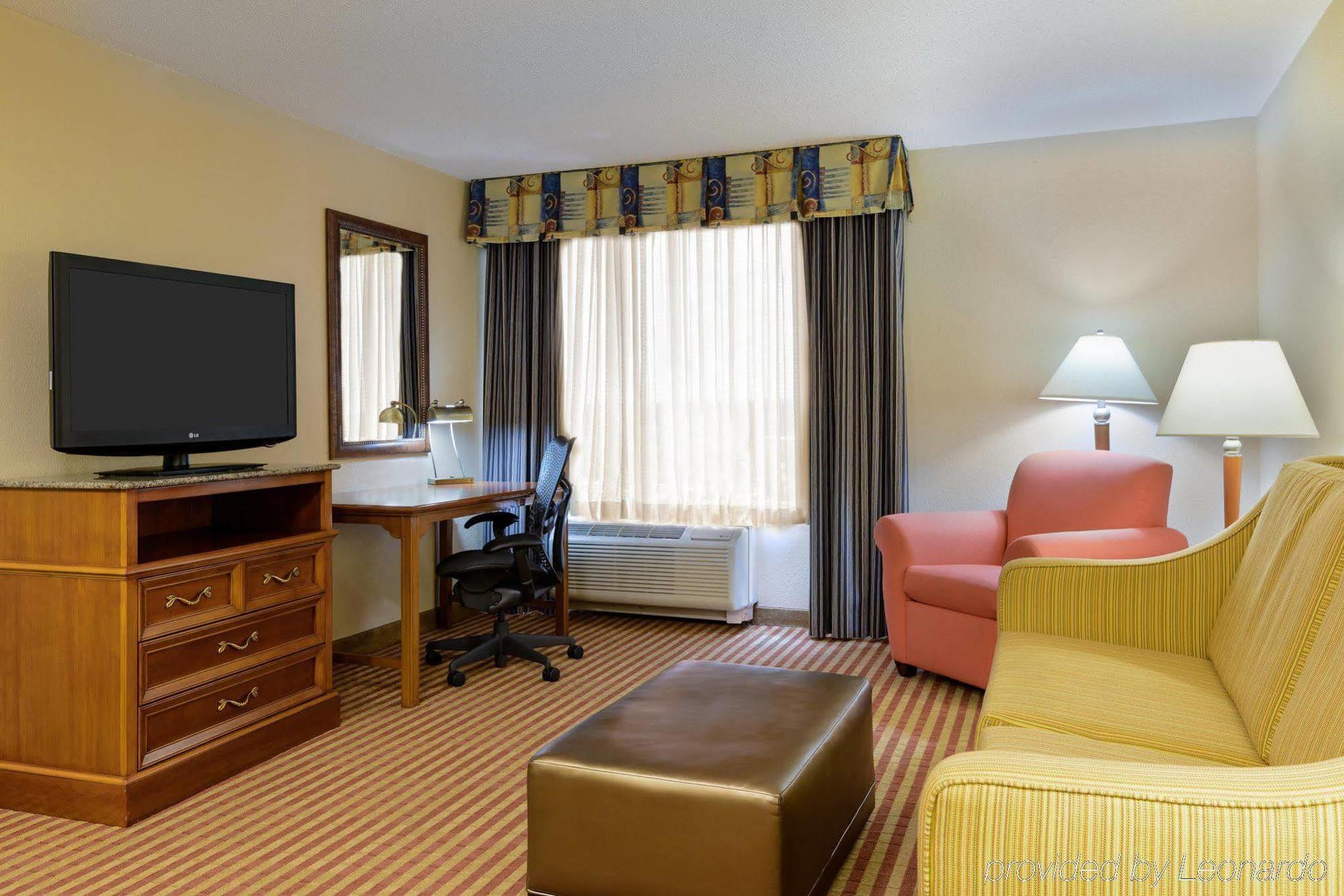 Hilton Garden Inn Richmond South/Southpark Colonial Heights Exterior foto